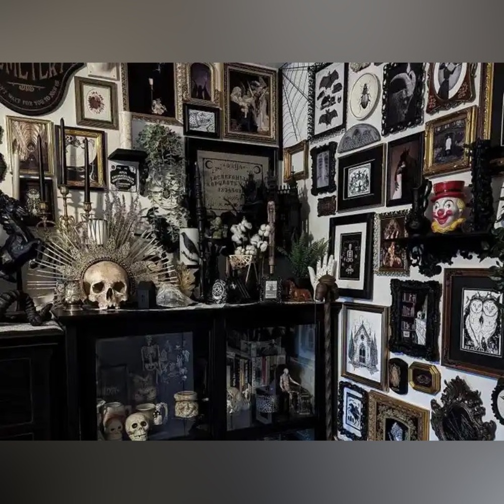 Memento Mori Ceramic Skull - Gothic Home Decor Goth Dark - Picture 9 of 9